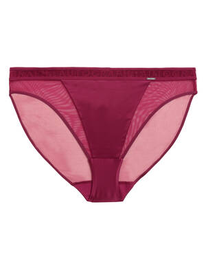 marksandspencer_Valentyn2023_T81_5026L_vysoce strizene kalhotky se sitovinou_vinova_449Kc.jpg